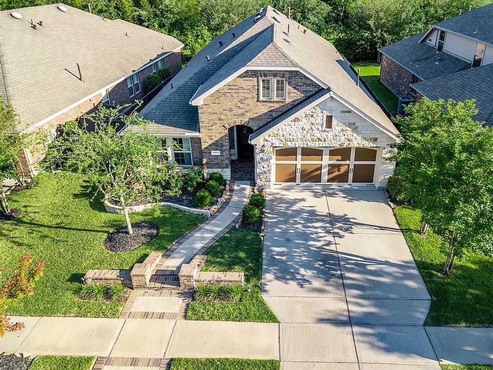 1st image of 18331 Pin Oak Bend Dr