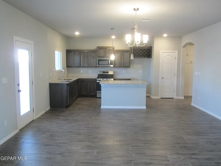 12253 Desert Cliff Ct — Photo 10