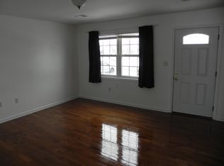 44 Santa Fe Ct, Falling Waters, WV 25419