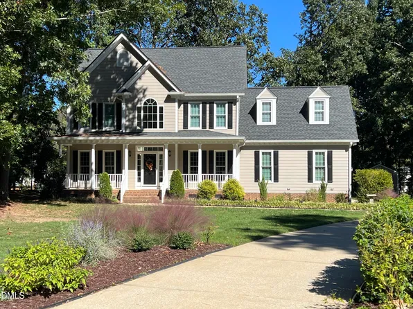 2900 Whitehart Ln, Raleigh, NC 27606