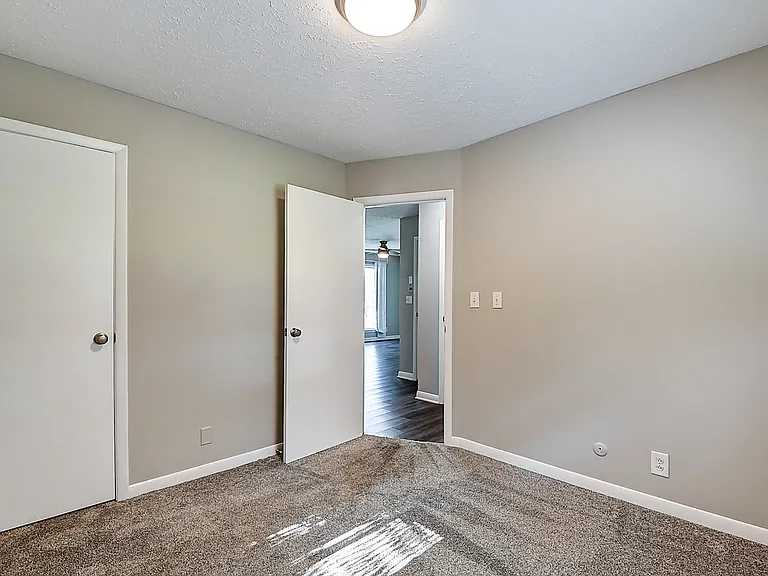 2515 Mullinix Rd — Photo 15
