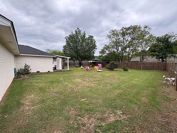 3rd image of 174 Corinth Rd