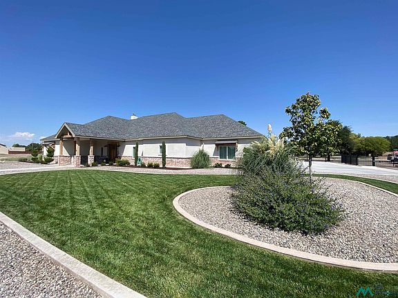 5th image of 8 Jack McClellan Dr