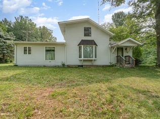 250 W Wackerly Rd, Sanford, MI 48657