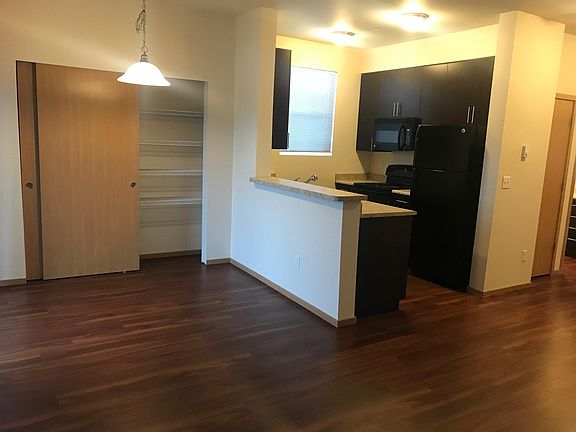 3rd image of 509 SW Hepburn Way Unit K103