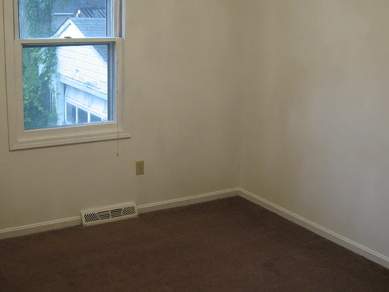 3421 Sanford Ave #HOUSE — Photo 6