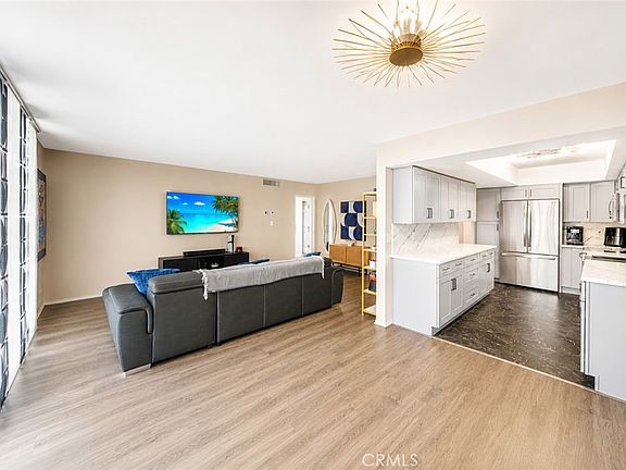 3rd image of 7260 Hillside Ave Unit 207