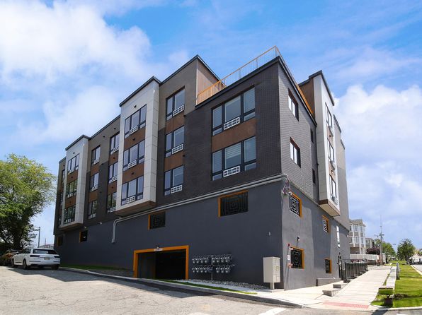 401 E Central Blvd #4B