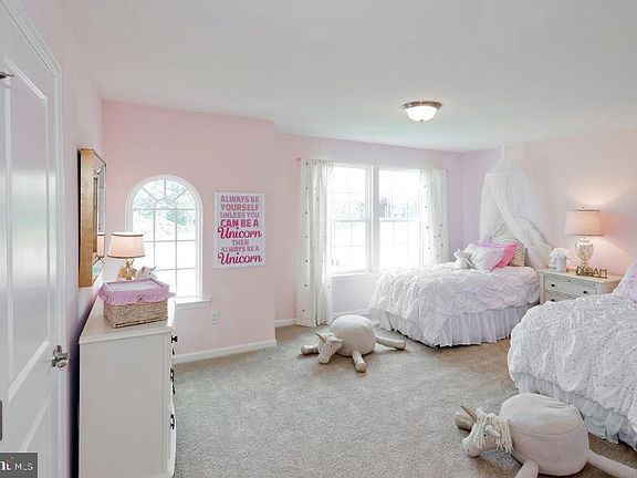 4th image of 2500 Neverland Dr