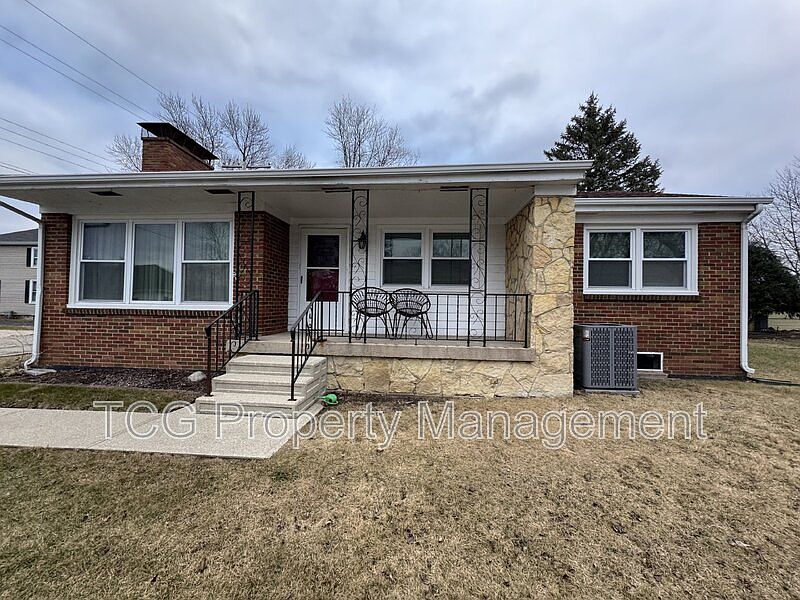 1st image of 115 Lawndale Ave
