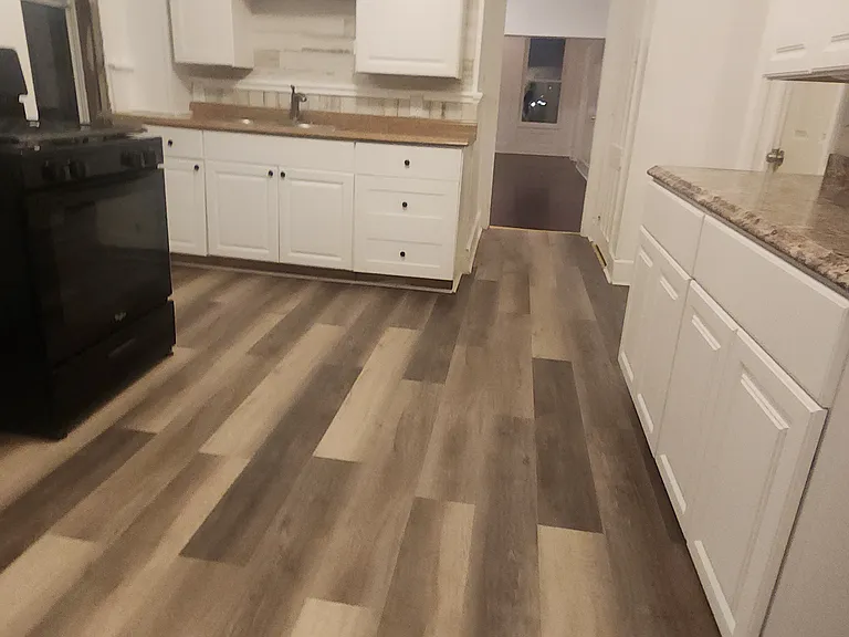 28 Douw St #2 — Photo 10