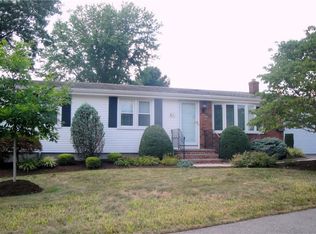 81 Burdick Dr, Cranston, RI 02920