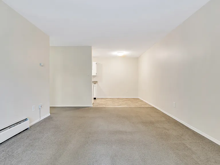 549 Dansey Ave #121 — Photo 21