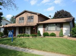 1426 Worden Way, Elk Grove Village, IL 60007