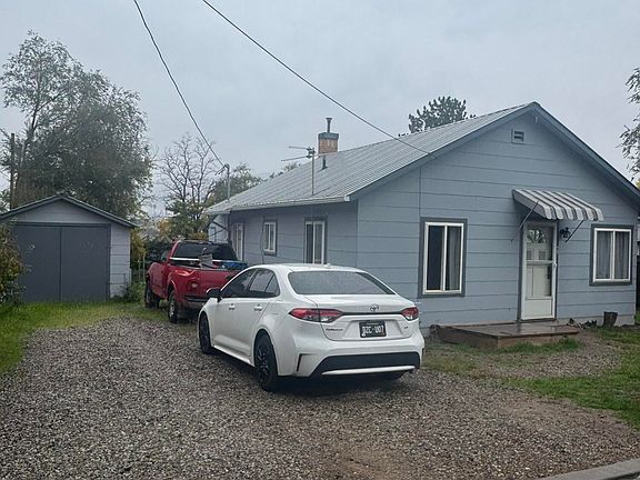 2nd image of 77 Clarkson Ave
