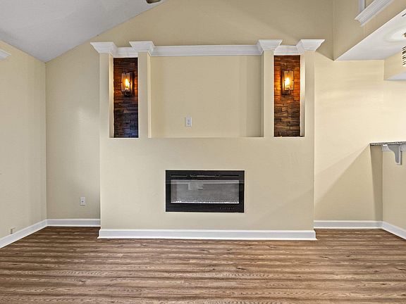 3rd image of 2435 Talco Hills Dr #B