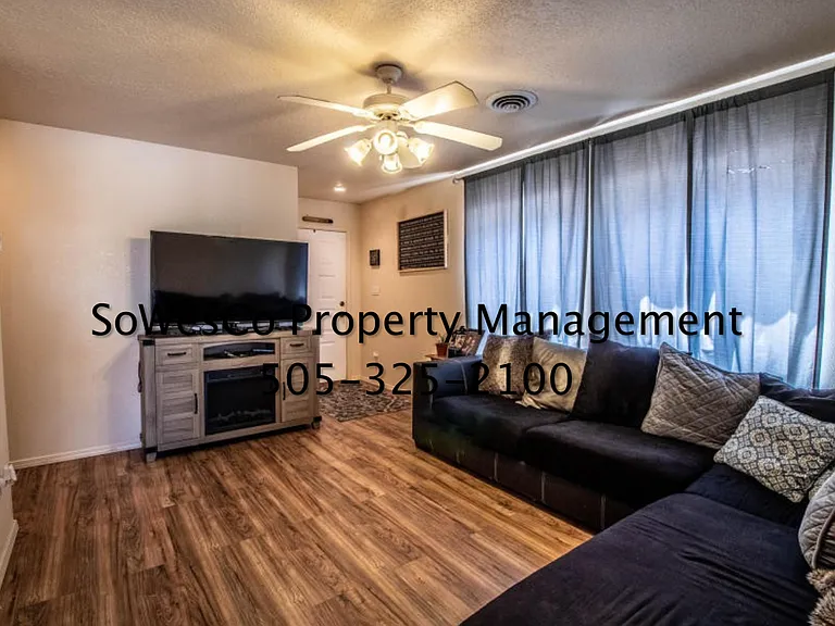 815 Cholla — Photo 3