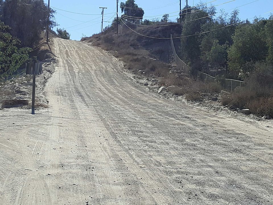 2nd image of 26077 Bevis Ln