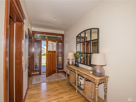 5th image of 230 Eli Avery Ave