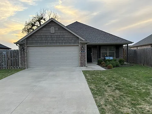 37 S Geranium Ln Photo 1
