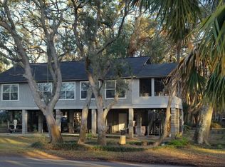 112 Bay Point Rd, Saint Helena Island, SC 29920