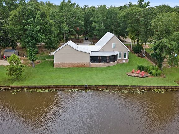 5th image of 620 Waterford Way