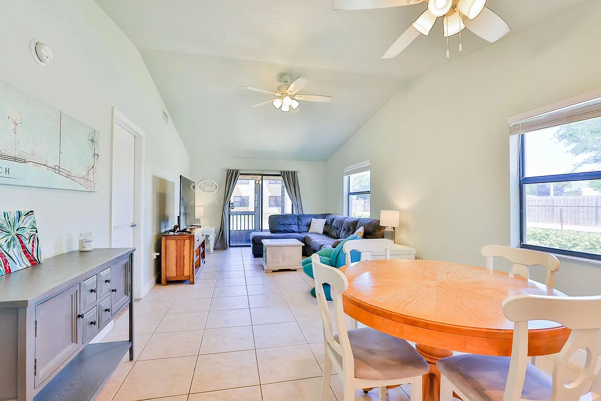 Building Photo - 5620 N Banana River Blvd #2