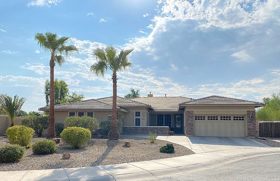 1st image of 4362 N 158th Dr
