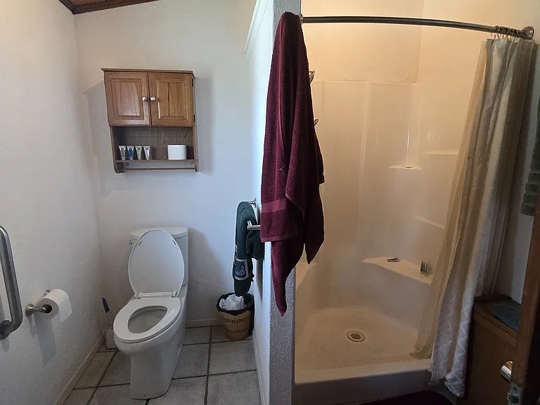 208 Chaves Rd — Photo 7