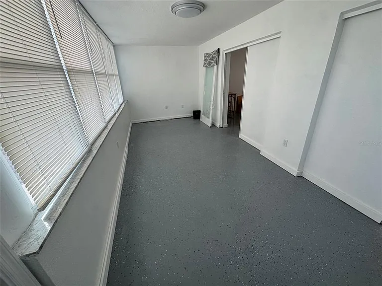 5720 13th Ave N #106B — Photo 30