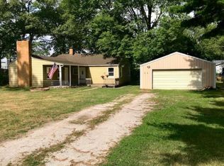 610 Gladys St, Michigan City, IN