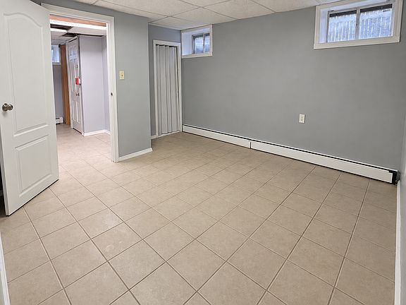 5th image of 183 Byfield St #R