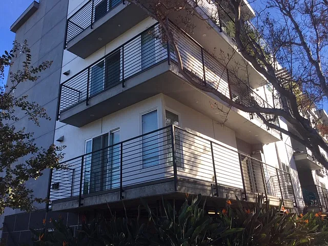 2 bed, 962 sqft, $3,500 — Photo 2