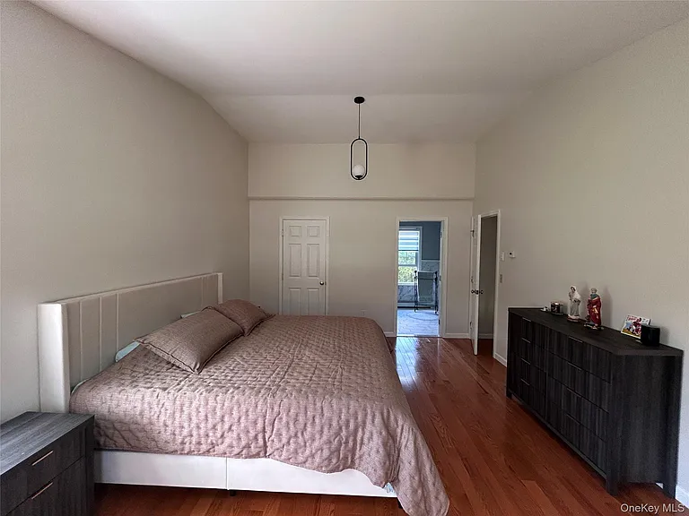 86 Somerset Dr — Photo 16