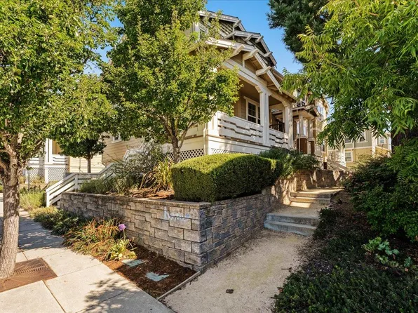 118 Bursar Ln, Santa Cruz, CA 95060