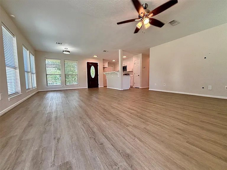 13019 Skyline Dr — Photo 6