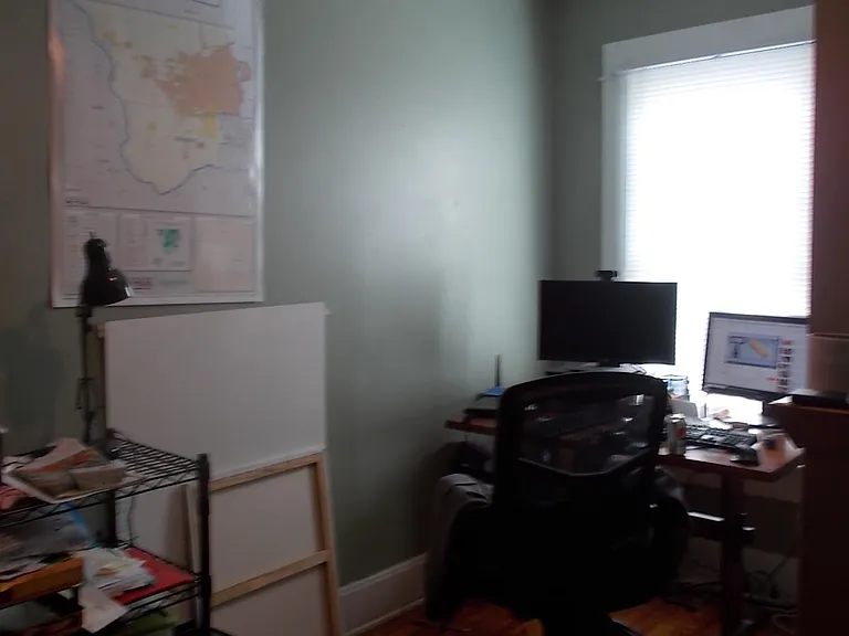 small bedroom /office