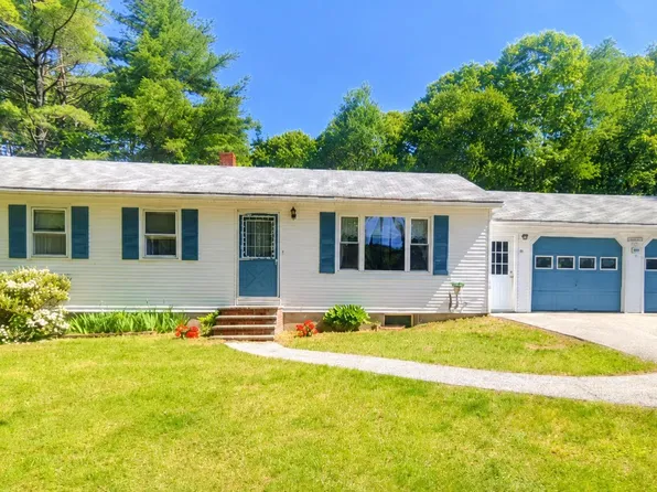 19 Scotts Lane, Bucksport, ME 04416