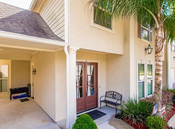 4th image of 17296 De Gage Dr Unit A