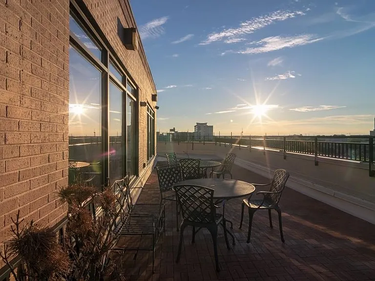 115 W Peachtree Pl NW #505 — Photo 19