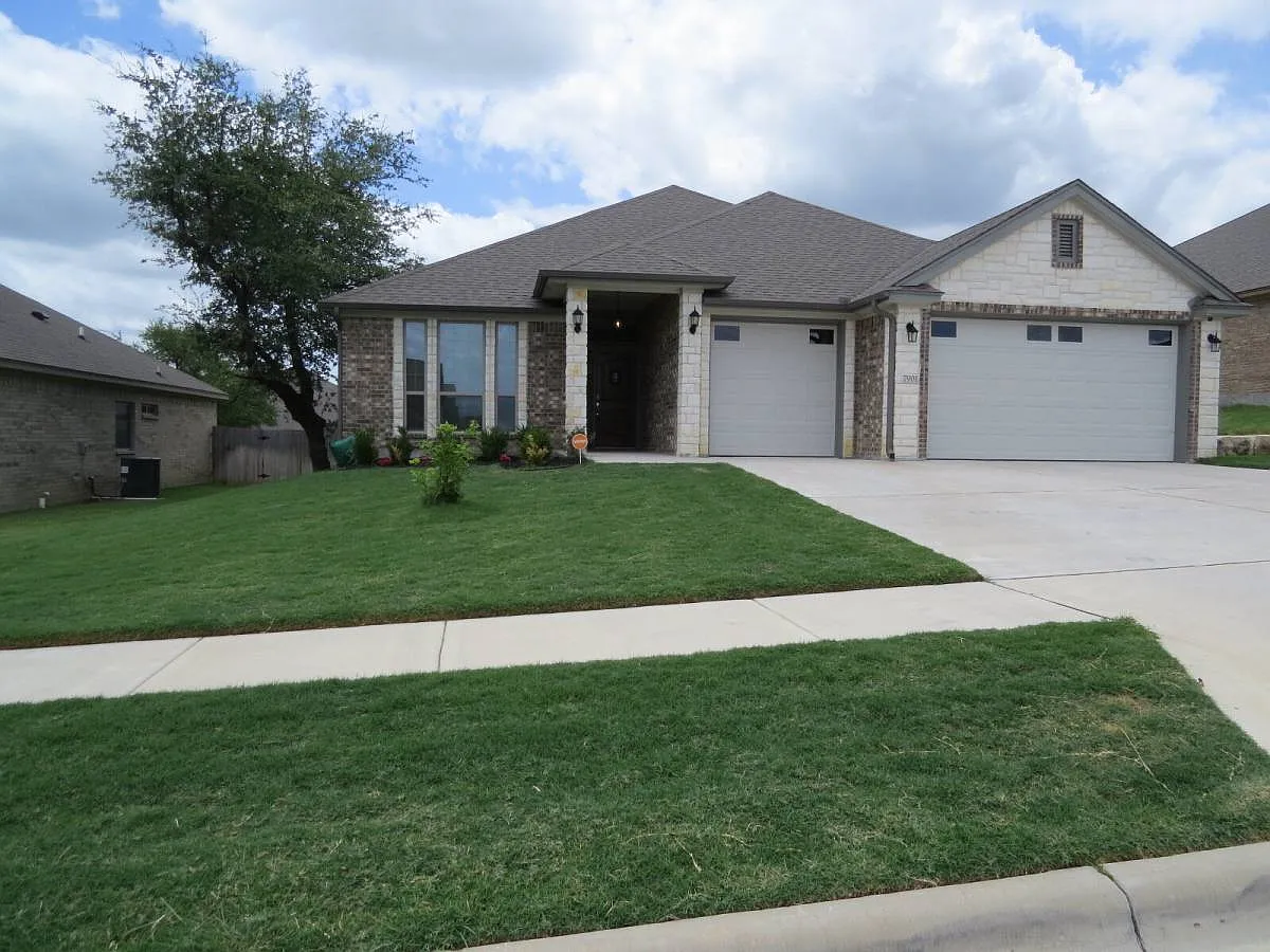 7901 Prescott Dr in Killeen, TX 76542 — Photo 2