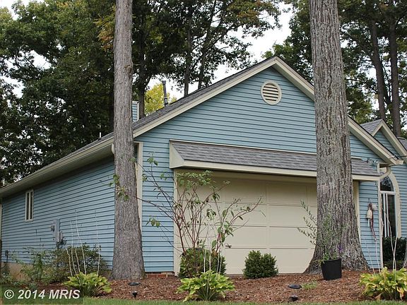 2nd image of 10718 Holleybrooke Dr