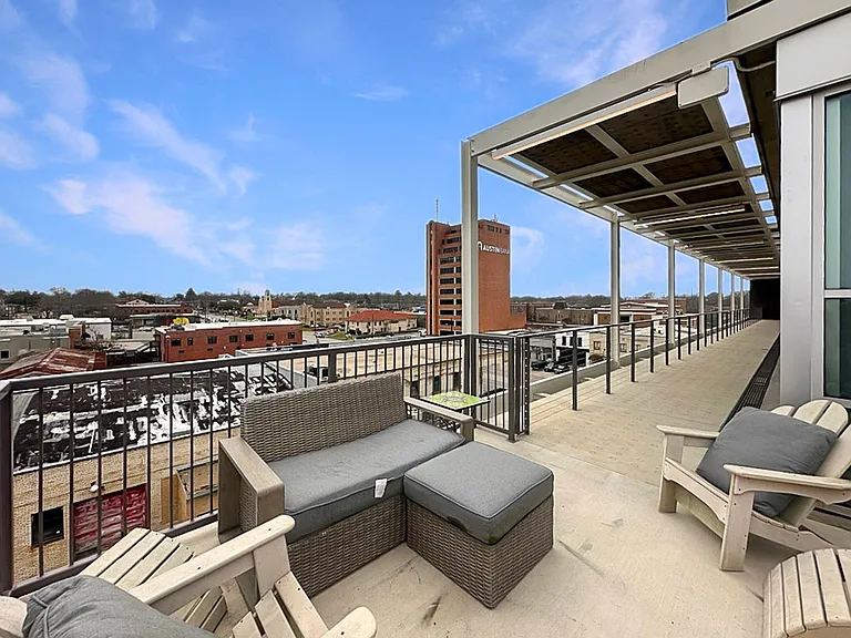 Wilcox Lofts - Downtown Tyler — Photo 9