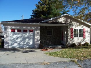 102 Whitfield Ave, Princeton, WV 24740