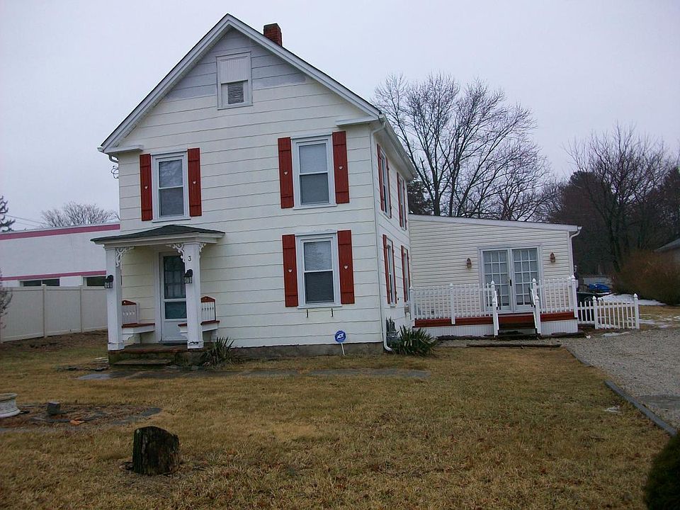 3 S.E. Boulevard, Newfield