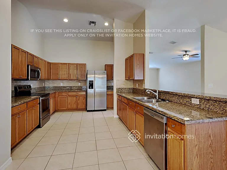 1389 SW Prairie Cir — Photo 6