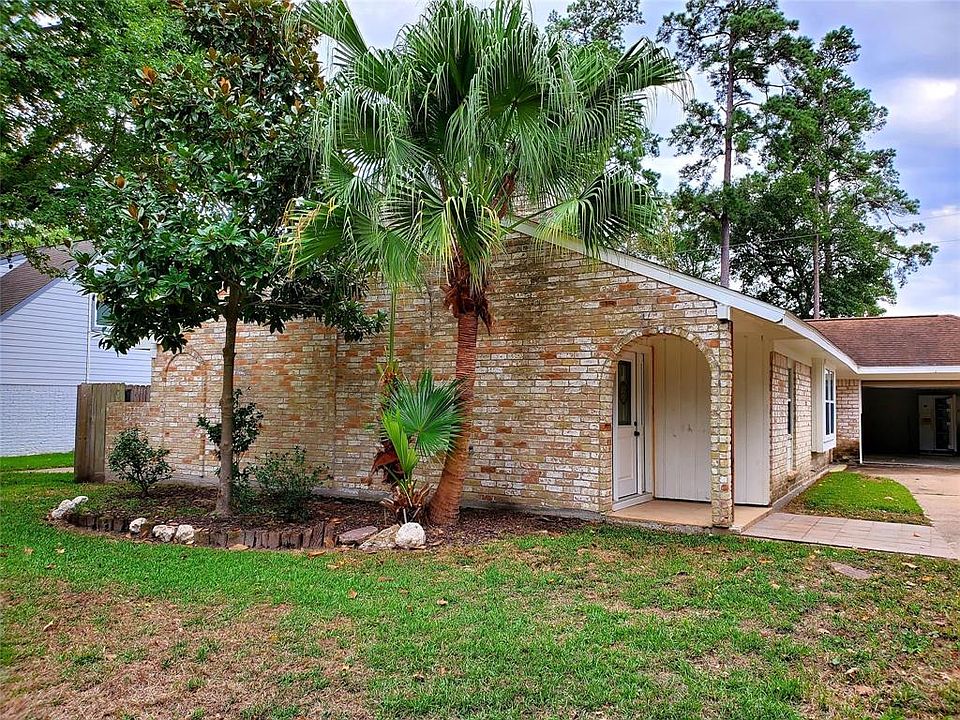 1st image of 523 Rosewood Dr