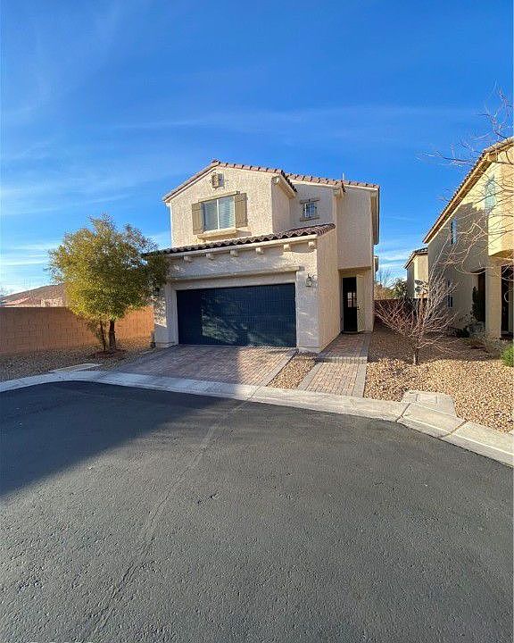 1st image of 792 Proud Waters Ct