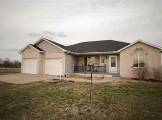 15 Ram Ct, Council Grove, KS 66846