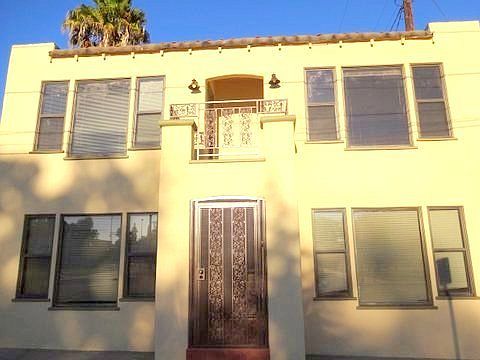 2nd image of 5260 Tujunga Ave